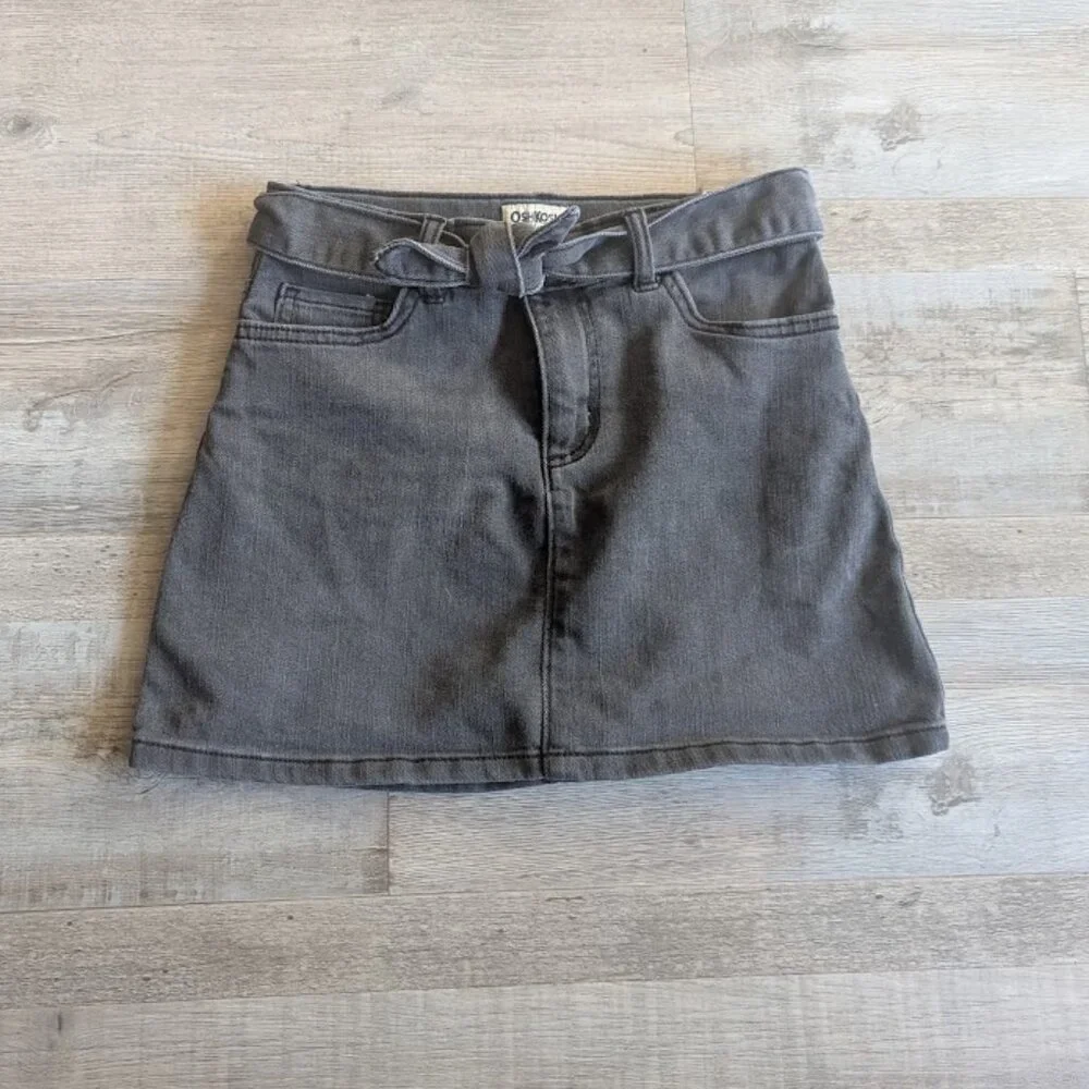 OshKosh B'gosh Girls Gray Denim Skirt with Tie Waist - Size 7